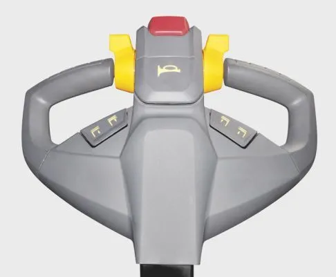 Самоходный электроштабелер 1500 кг - 5,6 м
